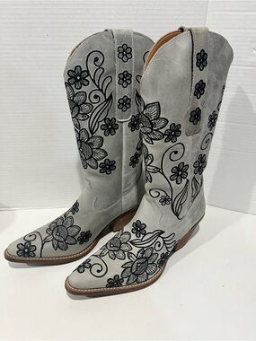 Dingo Women's Western Swing leather boots Women Size 8
